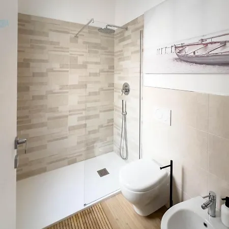 Piazza Della Borsa 3c Tirabora Short Rent *